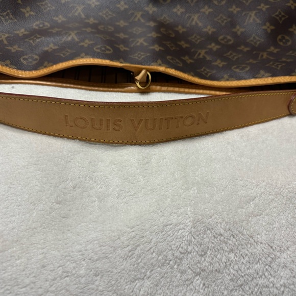 Authentic Delightful MM - Picture 6 of 12